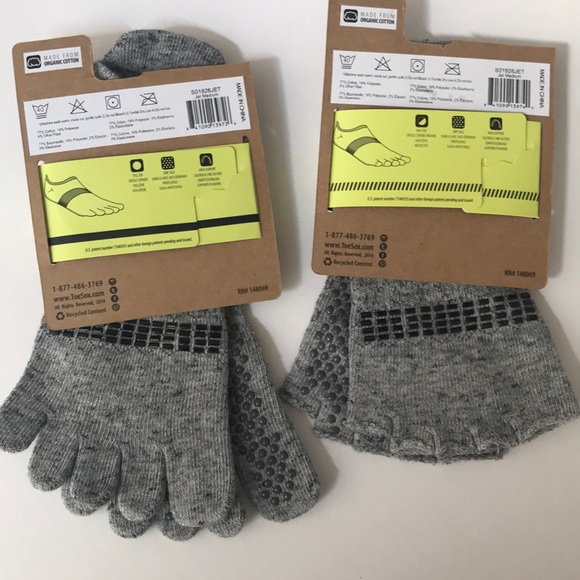 NWT ToeSox grip socks SZ Medium 2 pack - Picture 4 of 7